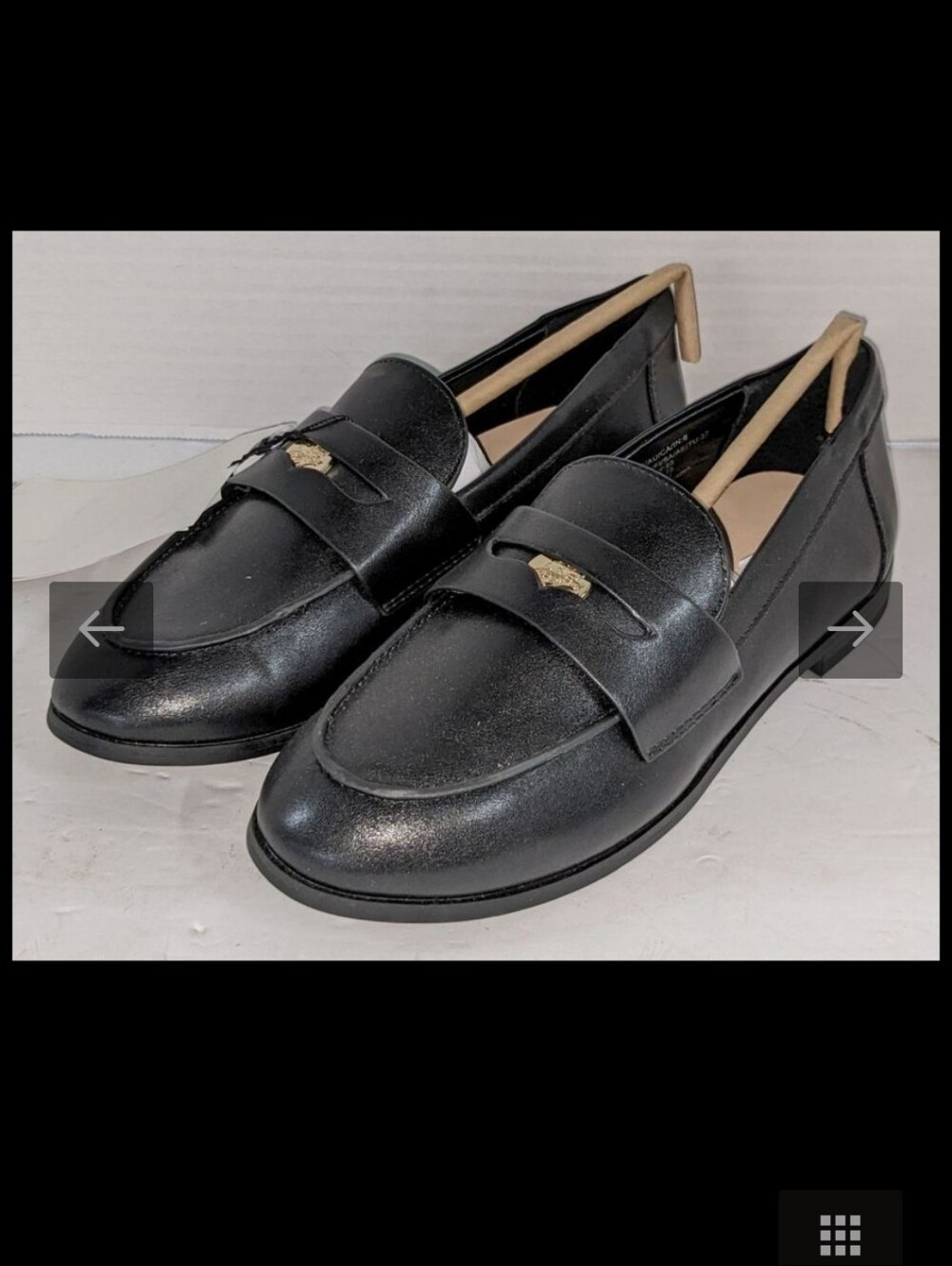 The Drop Black Leather Penny Loafers with Gold Accent Size 6